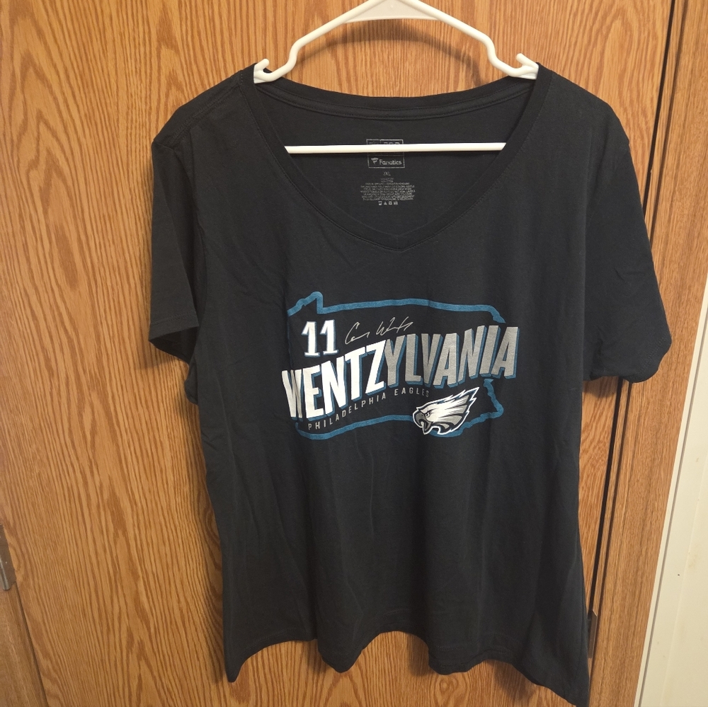 Fanatics Philadelphia Eagles Carson Wentz V-neck Shirt Sz XXL Women's NFL